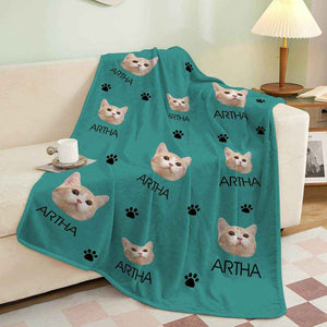 Personalized Cat Photo Blanket – Soft Mink Wool with Custom Name & Paw Print Pattern - Customise Now