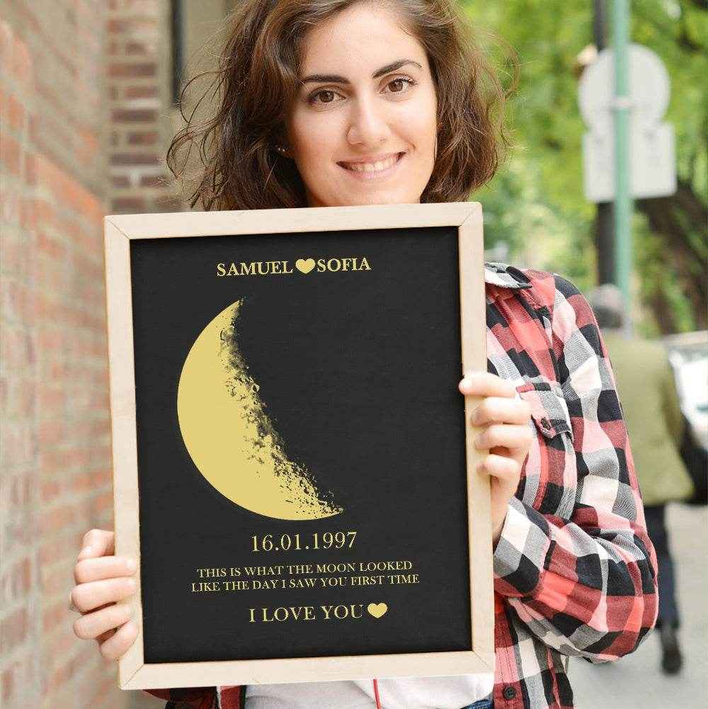 Custom Text & Moon Phase Frame – Romantic Wooden Gift for Couples - Customise Now