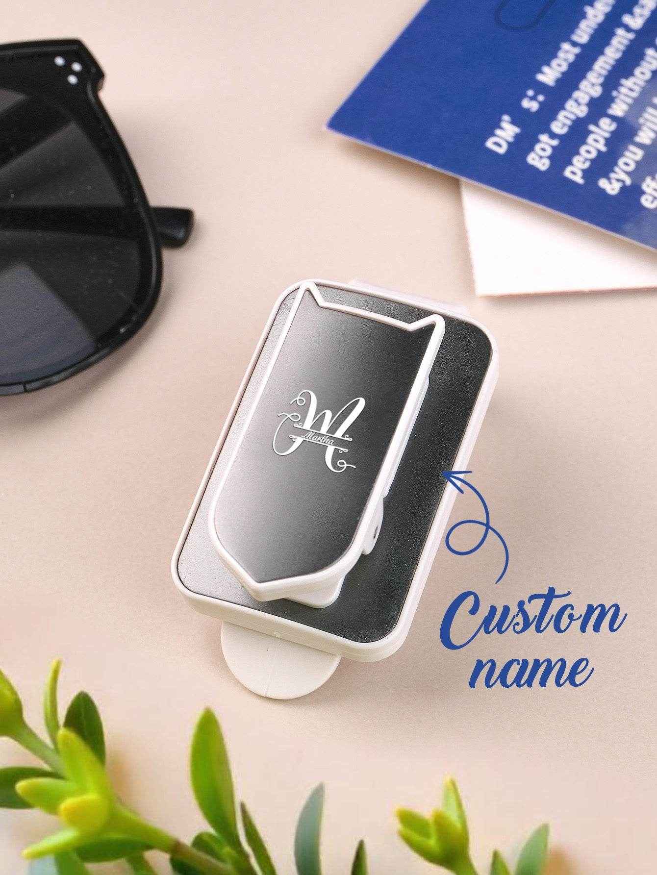 Personalized Name Car Sunglasses Holder – Custom Sun Visor Clip - Customise Now